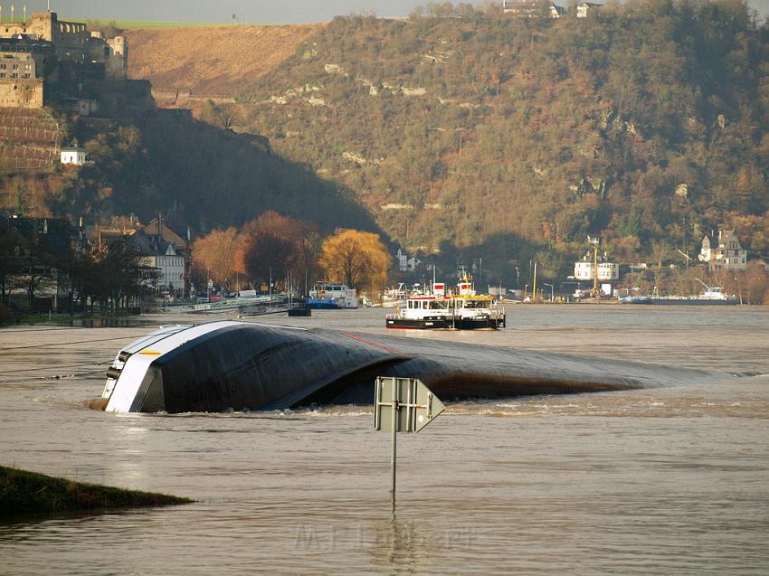 Schiff gesunken St Goarhausen Loreley P024.jpg